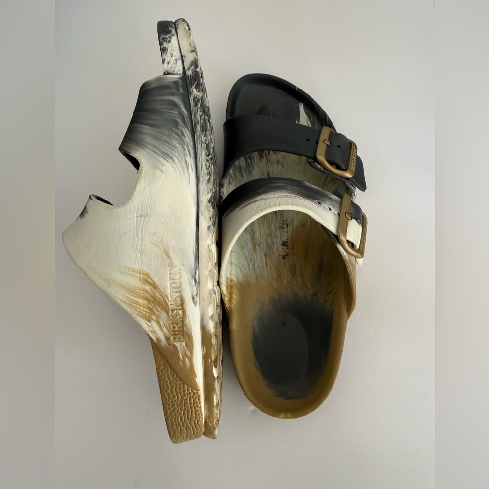 Birkenstock Two-Tone Black and Cream Marbled Leather Sandals - Picture 3 of 9